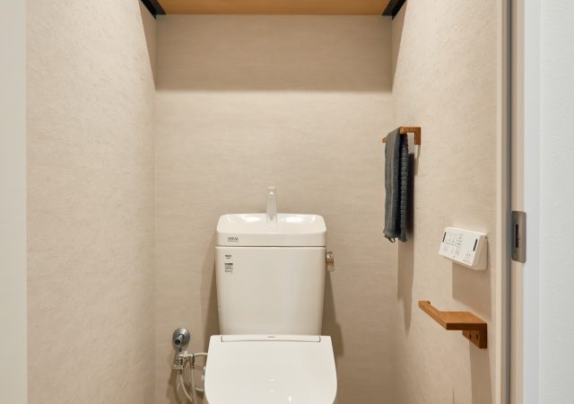 ナチュラルなトイレリフォーム